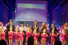 Смотр-конкурс детского творчества «Здравствуй, мир!»