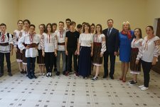 МЕЖДУНАРОДНАЯ СМЕНА «МОСТ ДРУЖБЫ: ШАГ НАВСТРЕЧУ» ОТКРЫЛАСЬ В ОЗДОРОВИТЕЛЬНОМ ЛАГЕРЕ «РОССЬ»