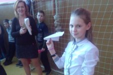 Районные соревнования по простейшим летающим моделям